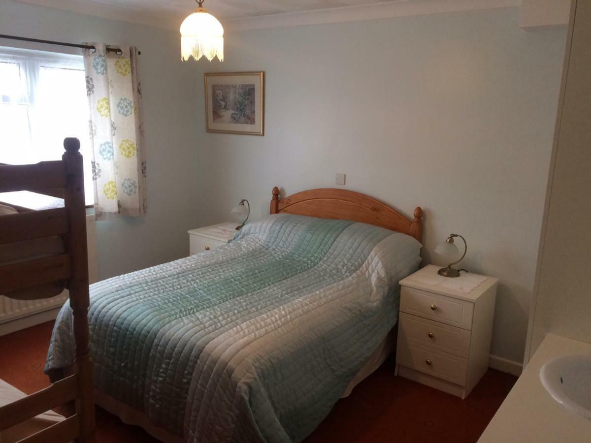 Gables Court Holiday Apartments Swanage Bagian luar foto